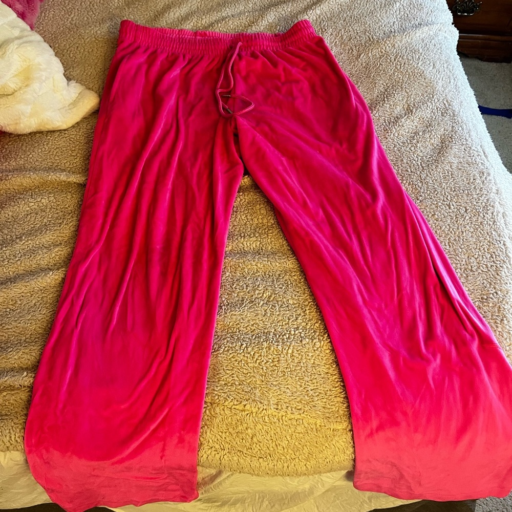 Pink velour sweatshirt and sweatpants set